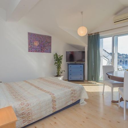 Apartment Lili Hvar Island Екстер'єр фото