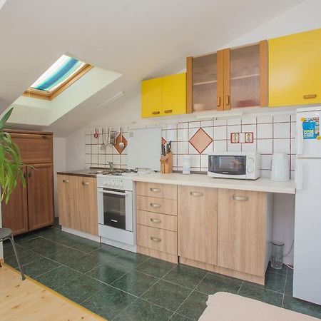 Apartment Lili Hvar Island Екстер'єр фото