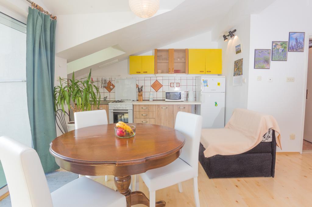 Apartment Lili Hvar Island Екстер'єр фото