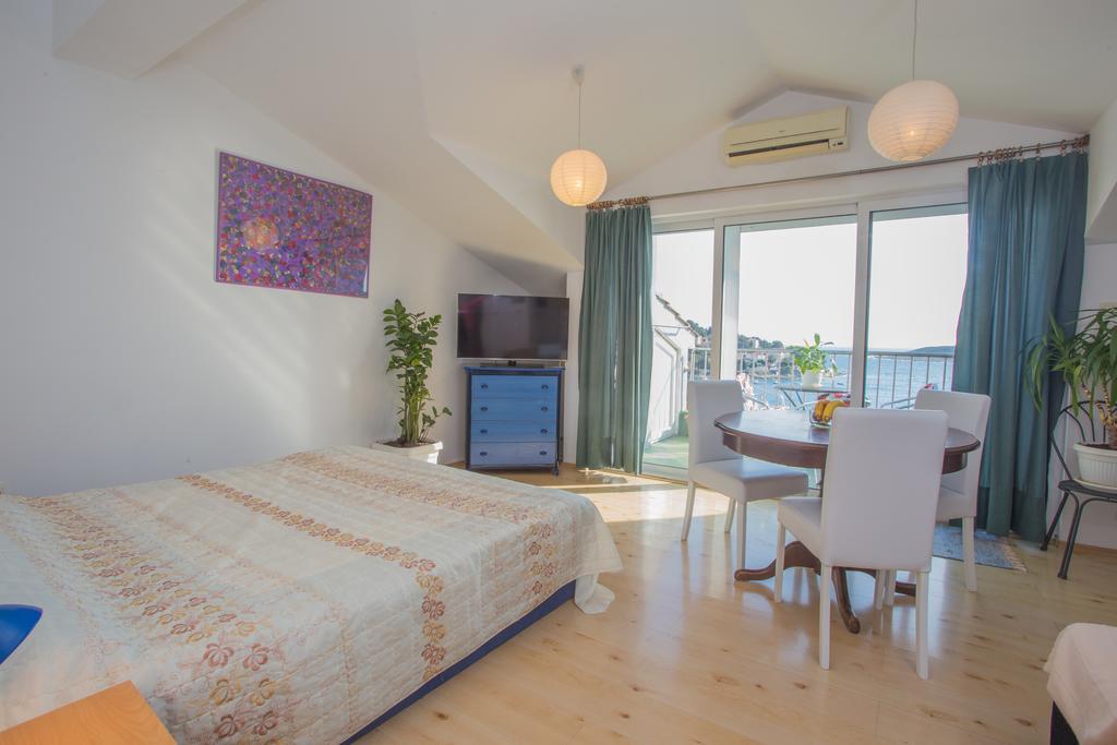 Apartment Lili Hvar Island Екстер'єр фото